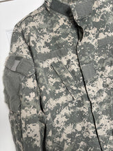 Load image into Gallery viewer, Surplus US Army ACU Combat Uniform Jacket -Size Medium-Long - The Militaria Shop