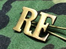 Load image into Gallery viewer, Original WW2 British Army Brass Shoulder Title - RE - Royal Engineers - The Militaria Shop