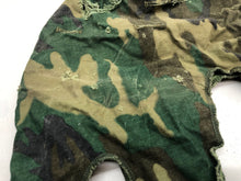 Charger l'image dans la galerie, Original US Army Vietnam War Era M1 Camo Helmet Cover - Local Find - Combat Worn - The Militaria Shop