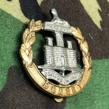 Load image into Gallery viewer, Original British Army Dorset Regiment Cap Badge - The Militaria Shop