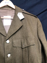 Lade das Bild in den Galerie-Viewer, Original British Army No.2 Dress Uniform Jacket - Grade 1 - Size 34 - 42" Chest - The Militaria Shop