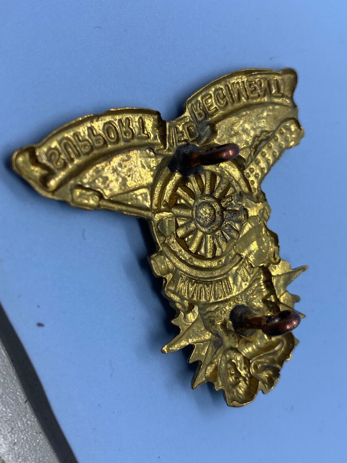 Original British Army / Malawi Artillery Support Regiment Cap Badge - The Militaria Shop