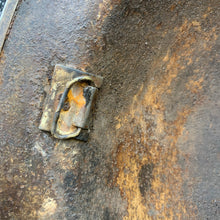 Lade das Bild in den Galerie-Viewer, Original British Army WW2 Combat Steel Helmet - The Militaria Shop