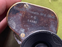 Charger l'image dans la galerie, Original Pair of British Army WW1 Dated Binoculars in Leather Case - The Militaria Shop