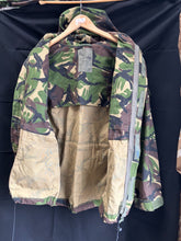 Load image into Gallery viewer, British Army DPM Camouflaged jacket Smock Windproof -Size 160/104 - The Militaria Shop