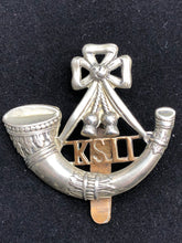 Load image into Gallery viewer, Original WW2 British Army The King's Shropshire Light Infantry Cap Badge - The Militaria Shop