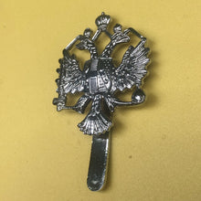 Load image into Gallery viewer, Genuine British Army 1st The Queen's Dragoon Guards Cap Badge - The Militaria Shop