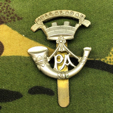Load image into Gallery viewer, Original WW2 British Cap Badge - Somerset Light Infantry - The Militaria Shop