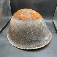 Charger l'image dans la galerie, Original British Army Mk4 Turtle Combat Helmet - The Militaria Shop