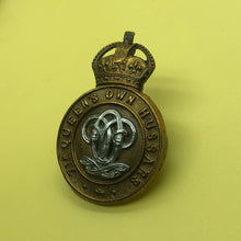 Load image into Gallery viewer, Original WW1 British Army 7th Queen's Own Hussars Cap Badge - The Militaria Shop