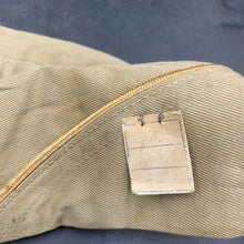 Lade das Bild in den Galerie-Viewer, Original WW2 US Army Overseas Garrison Cap - Cavalry - Size 6 1/2 - 52cm - The Militaria Shop