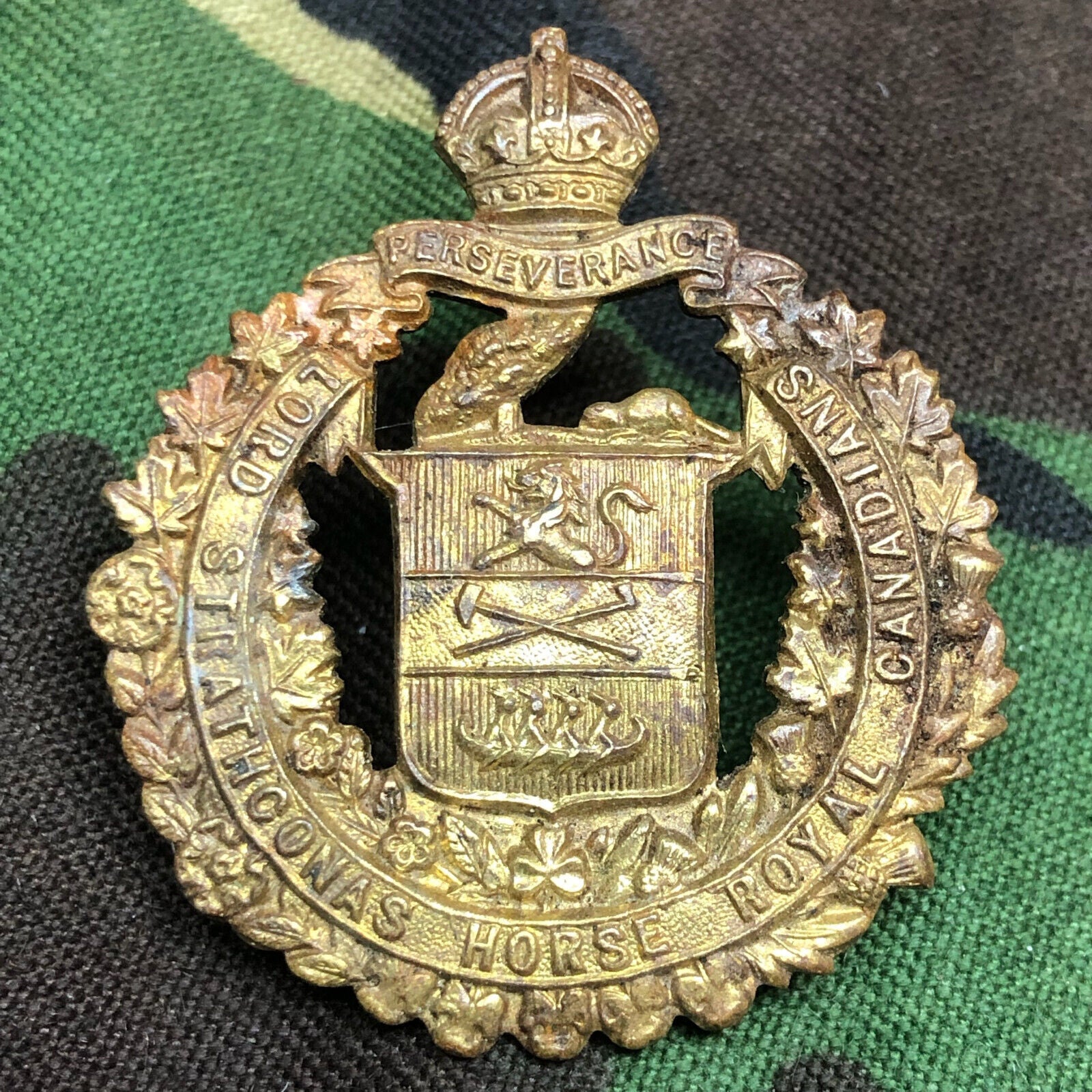 Original Canadian Army Lord Strathcona's Horse (Royal Canadians) Cap Badge - The Militaria Shop