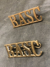 Load image into Gallery viewer, Original WW1/WW2 British Army RASC Royal Army Service Corps Shoulder Title Set - The Militaria Shop