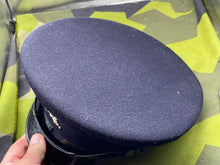 Charger l'image dans la galerie, Original British Army - Royal Signals Cap & Badge - Size 56cm - The Militaria Shop