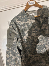 Load image into Gallery viewer, Surplus US Army ACU Combat Uniform Jacket -Size Medium-Regular - The Militaria Shop