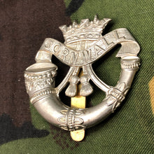 Charger l'image dans la galerie, Original British Army Cap Badge - Duke of Cornwall's Light Infantry - The Militaria Shop