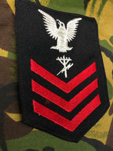 Load image into Gallery viewer, Genuine US Navy Construction Electrician Patch / Badge - The Militaria Shop