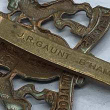 Lade das Bild in den Galerie-Viewer, Original British Army Westminster Dragoons (Territorial Yeomanry) Cap Badge - The Militaria Shop