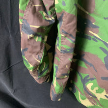 Load image into Gallery viewer, Genuine British Army DPM Camo Lightweight Combat Jacket - 170/112 - The Militaria Shop