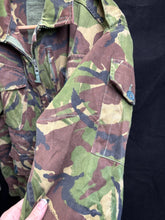 Load image into Gallery viewer, Surplus British Army DPM Pattern Camouflaged Smock Combat-160/104 - The Militaria Shop