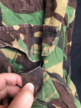 Load image into Gallery viewer, Genuine British Army Surplus DPM Camouflage Jacket - Size 170/96 - The Militaria Shop