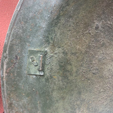 Lade das Bild in den Galerie-Viewer, WW2 Original British Army Mk2 Combat Helmet - The Militaria Shop