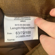 Charger l'image dans la galerie, Genuine British Army FAD No.2 Dress Uniform Skirt - Size 63/72/100 - The Militaria Shop