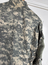 Load image into Gallery viewer, Surplus US Army ACU Combat Uniform Jacket-Medium Long - The Militaria Shop