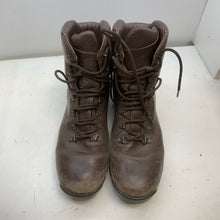 Load image into Gallery viewer, British Army Brown Leather Combat Boots - Irurri - Size 11 M - The Militaria Shop