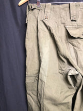 Charger l'image dans la galerie, British Army OD Green Lightweight Combat Trousers - Size 75/76/92 - The Militaria Shop