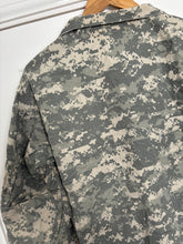 Load image into Gallery viewer, Surplus US Army ACU Combat Uniform Jacket -Size Medium-Regular - The Militaria Shop