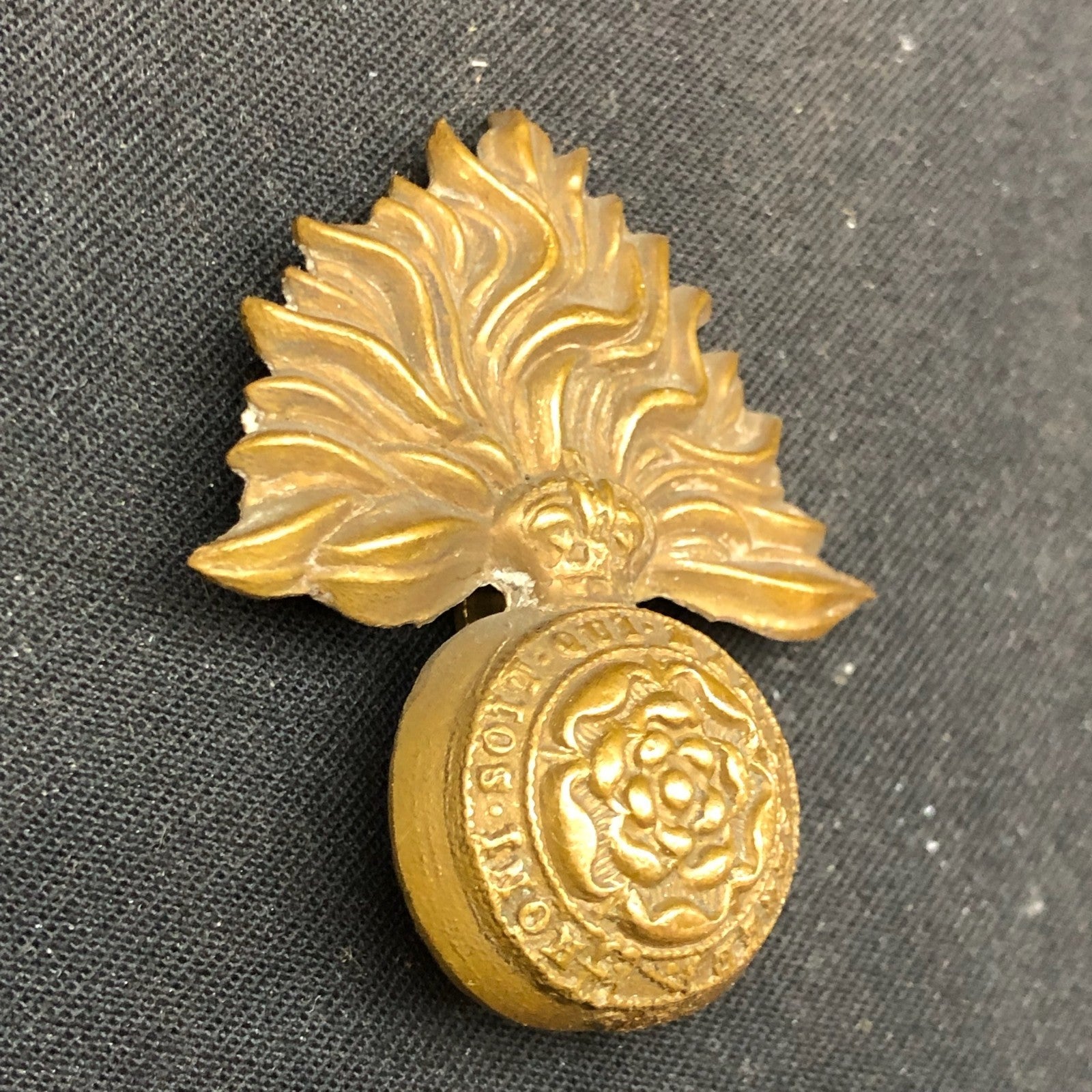 Original WW2 British Army Cap Badge - Royal Fusiliers - The Militaria Shop