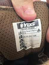 Lade das Bild in den Galerie-Viewer, British Army Surplus Brown Leather Combat Boots - YDS - Size UK 7 M - The Militaria Shop