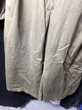 Load image into Gallery viewer, Original WW2 US Army Officers Raincoat Overcoat + Liner & Belt - Long Med - 40" - The Militaria Shop