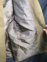 Lade das Bild in den Galerie-Viewer, British Army Grade 1 No.2 Dress Uniform Jacket - PT Corps - Size 182/108/92 - The Militaria Shop