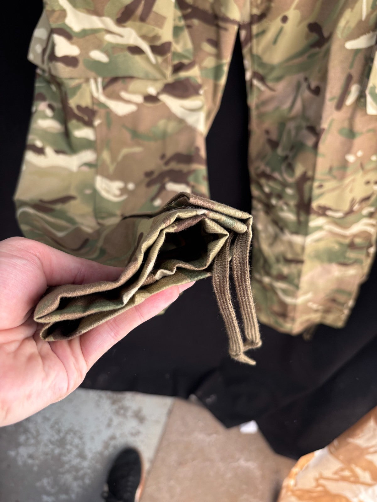 Genuine British Army MTP Combat Windproof Trousers - Size 76/80/96 - The Militaria Shop