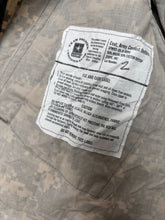 Load image into Gallery viewer, Surplus US Army ACU Combat Uniform Jacket-Medium Regular - The Militaria Shop