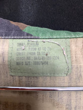 Load image into Gallery viewer, US Army Jacket Mens Woodland Camo Combat Military USA BDU Coat - 37" Chest - The Militaria Shop