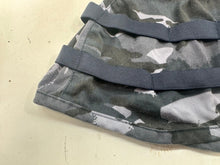 Lade das Bild in den Galerie-Viewer, RARE British Army OPFOR Blue DPM Camouflage Cover MK7 - Small/Medium - The Militaria Shop