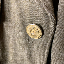 Charger l'image dans la galerie, Original WW2 US Army Class A Dress Jacket 1942 - Private Ryan Prop - 38" Regular - The Militaria Shop