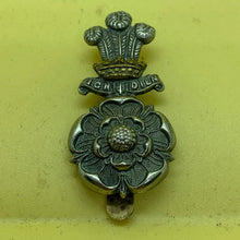 Load image into Gallery viewer, Original WW1 British Army Cap Badge - Yorkshire Hussars - The Militaria Shop