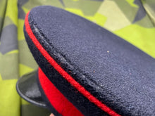 Lade das Bild in den Galerie-Viewer, Original British Army REME Royal Electrical Mechanical Engineer Peaked Cap -58cm - The Militaria Shop