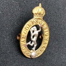 Load image into Gallery viewer, Original WW2 British Army Royal Corps of Signals RCOS Collar Badge - The Militaria Shop