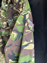Load image into Gallery viewer, British Army DPM Camouflaged jacket Smock Windproof -Size 160/104 - The Militaria Shop