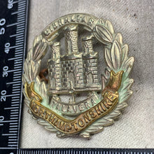 Charger l'image dans la galerie, Original WW2 Northamptonshire Regiment British Army Cap Badge - The Militaria Shop