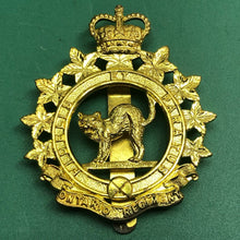 Load image into Gallery viewer, Genuine Canadian Army Cap Badge - Ontario Regiment - The Militaria Shop