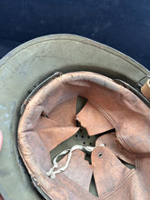 Lade das Bild in den Galerie-Viewer, Image #12