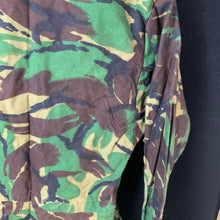 Lade das Bild in den Galerie-Viewer, Genuine British Army Combat DPM Field Jacket Smock Combat - 180/96 - The Militaria Shop