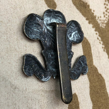 Load image into Gallery viewer, Original WW1 British Army Cap Badge - Denbighshire Hussars - The Militaria Shop