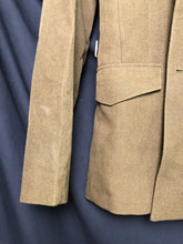 Lade das Bild in den Galerie-Viewer, Grade 1 Used British Army No.2 Dress Uniform Jacket - Size 176/92/76 - The Militaria Shop